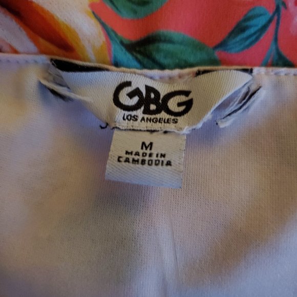 PRICE DROP! GBG FLORAL PRINT ONE PIECE SWIMSUIT-NWT - Picture 6 of 6